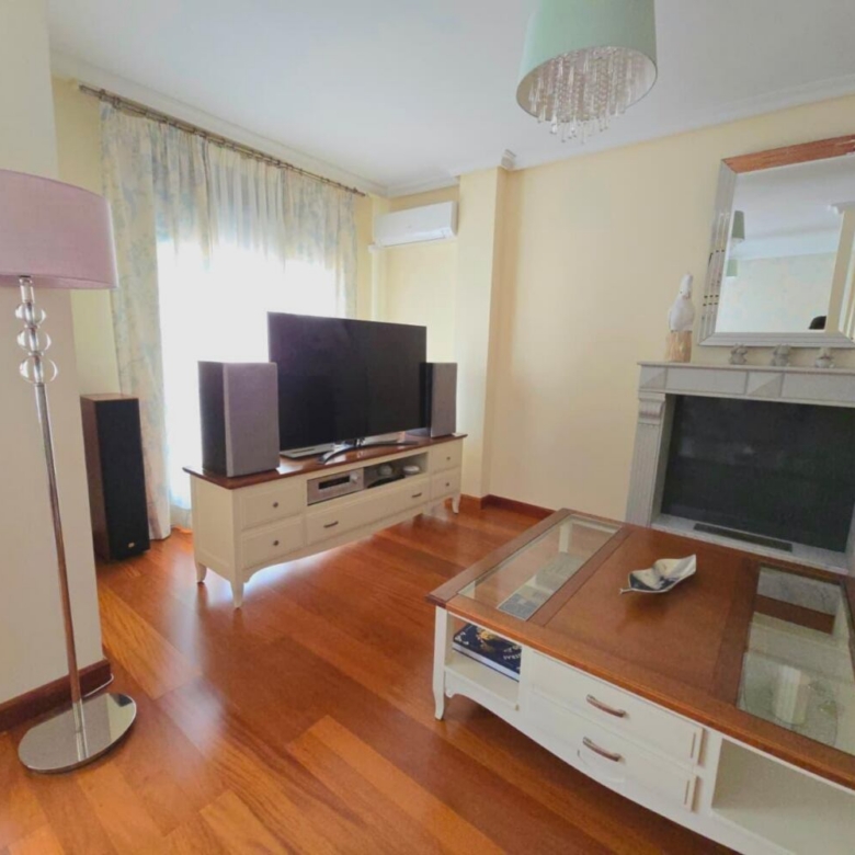 WhatsApp Image at ()