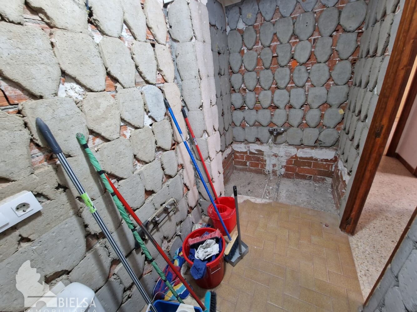 WhatsApp Image at ()